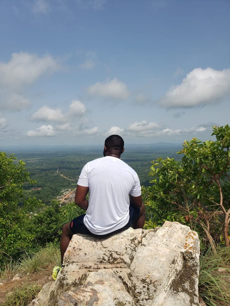 A quiet moment above the clouds